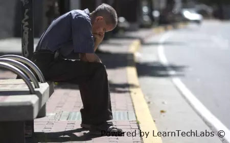 Social media for seniors: How does technology beat loneliness?